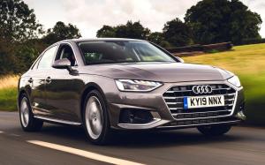 Audi A4 35 TFSI Sport 2019 года (UK)